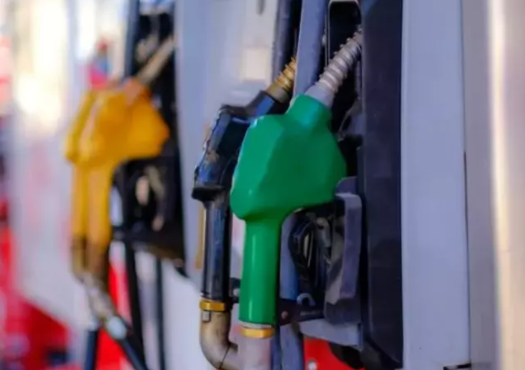 Foto - Akaryakıt fiyatlarına çok büyük zam! Tabelaya maalesef yansıdı