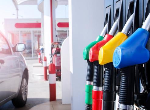 Foto - Akaryakıt fiyatlarına dev indirim geliyor! Depoları ağzına kadar doldurmak için o tarihi bekleyin