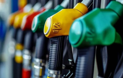 Foto - Akaryakıt fiyatlarına dev indirim! Tabela 00.00 itibariyle değişti