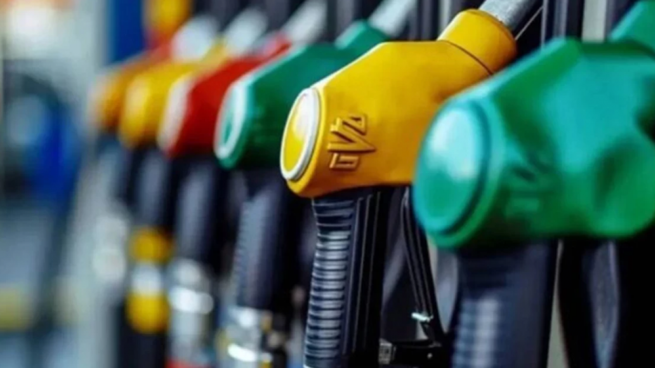 Akaryakıt fiyatlarına gece yarısı büyük zam