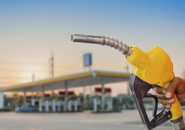 Foto - Akaryakıt fiyatlarına görülmemiş indirim geliyor! Depoyu dolduracaklar o tarihi beklesin