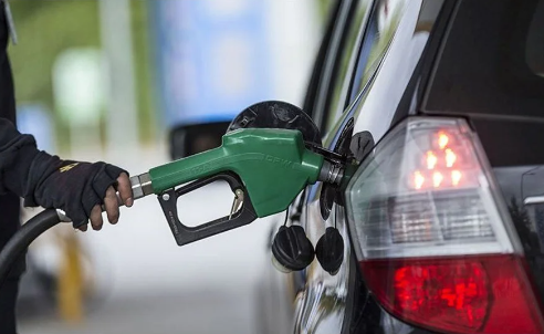 Foto - Akaryakıt fiyatlarına tamı tamına yüzde 500 zam! Gelişme dünya gündemini altüst etti