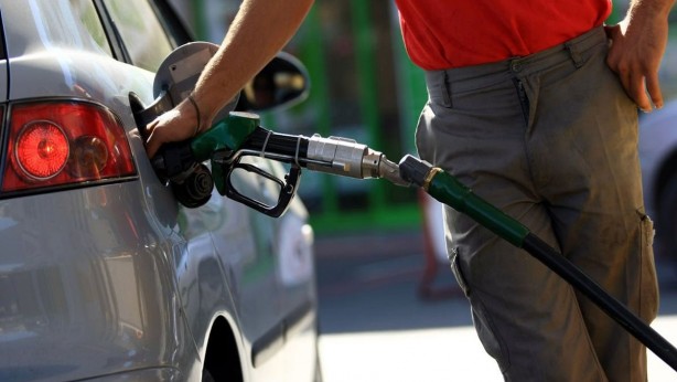 Foto - Akaryakıt fiyatlarında büyük artış! Benzin ve motorine dev zam yolda