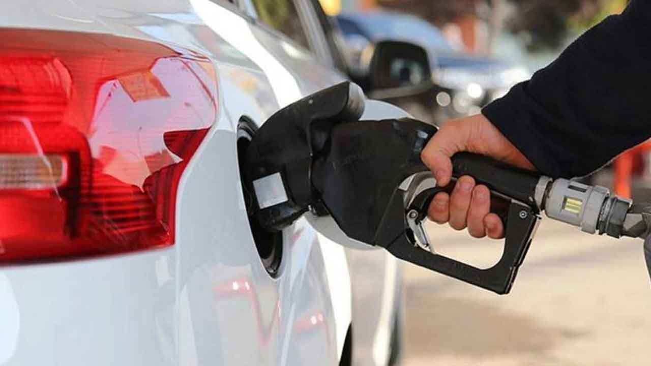 Foto - Akaryakıt fiyatlarında deprem yaşanmak üzere! 6 lira birden...