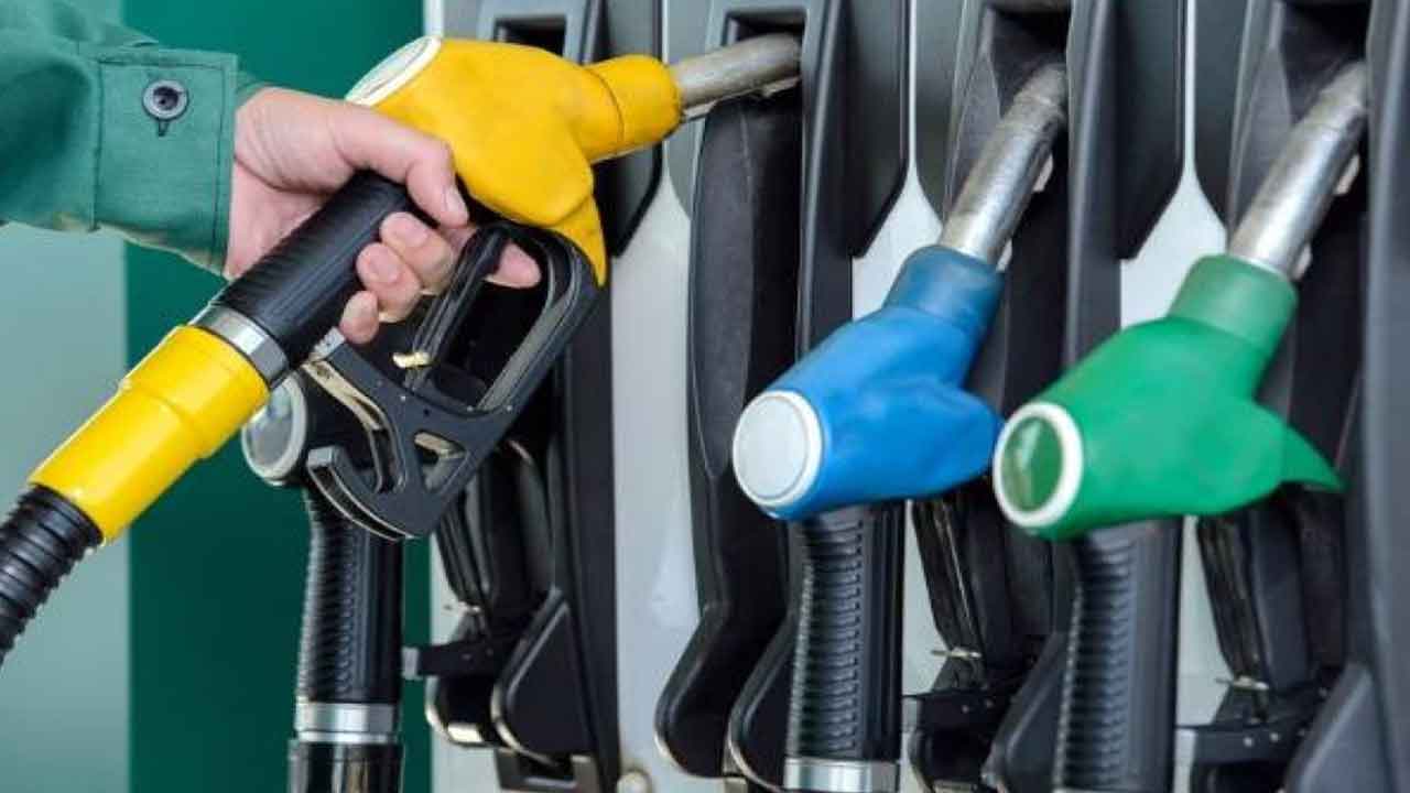 Foto - Akaryakıt fiyatlarında deprem yaşanmak üzere! 6 lira birden...