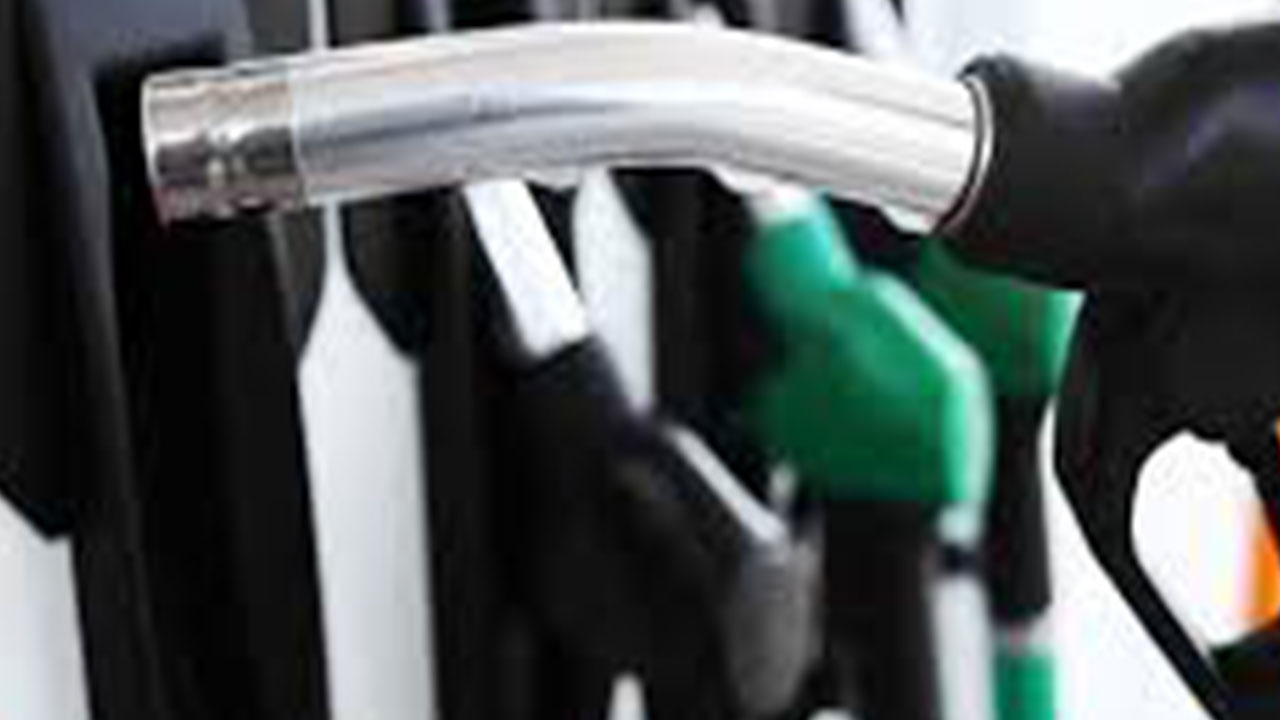 Foto - Akaryakıt fiyatlarında neler oluyor? Tabela bir kez daha değişecek