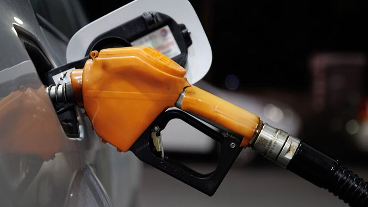 Akaryakıt fiyatlarında neler oluyor? Tabela bir kez daha değişecek