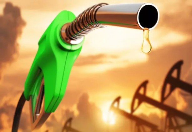 Foto - Akaryakıt fiyatlarında tabela gece 00.01'de resmen değişti! 290 lira detayı gündem oldu