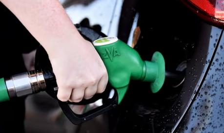 Foto - Akaryakıt fiyatlarını sarsacak haber! Resmen duyurdular, eğer olursa arabalar trafiğe çıkamaz