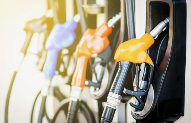 Foto - Akaryakıt fiyatlarıyla ilgili bu gelişmeyi duyan duymayanlara haber etsin! Uzmanlar 'Geliyor' diyerek ilan etti