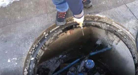 Foto - Akaryakıt istasyonunda şok düzenek! uzaktan kumanda ile kontrol ediliyor
