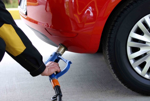 Foto - Akaryakıt zamları sonrası vatandaşlar çözümü buldu! Litresi 22 lira daha ucuza geliyor