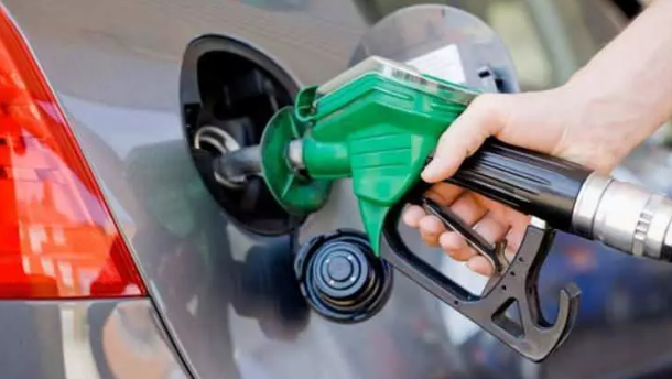 Foto - Akaryakıta uzun bir aradan sonra indirim geldi! İşte güncel motorin, benzin, LPG fiyatları