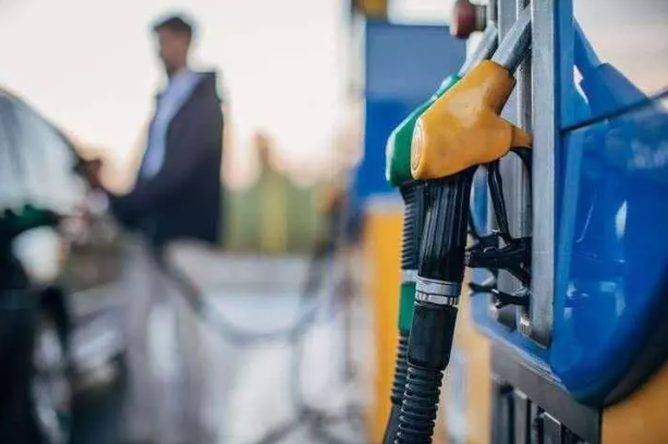 Foto - Akaryakıta uzun bir aradan sonra indirim geldi! İşte güncel motorin, benzin, LPG fiyatları