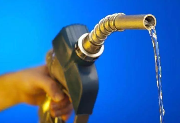 Foto - Akaryakıta uzun bir aradan sonra indirim geldi! İşte güncel motorin, benzin, LPG fiyatları