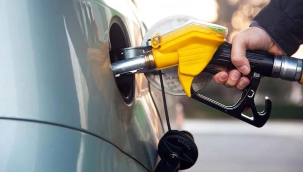Akaryakıtta gösterge değişti! Motorine indirim