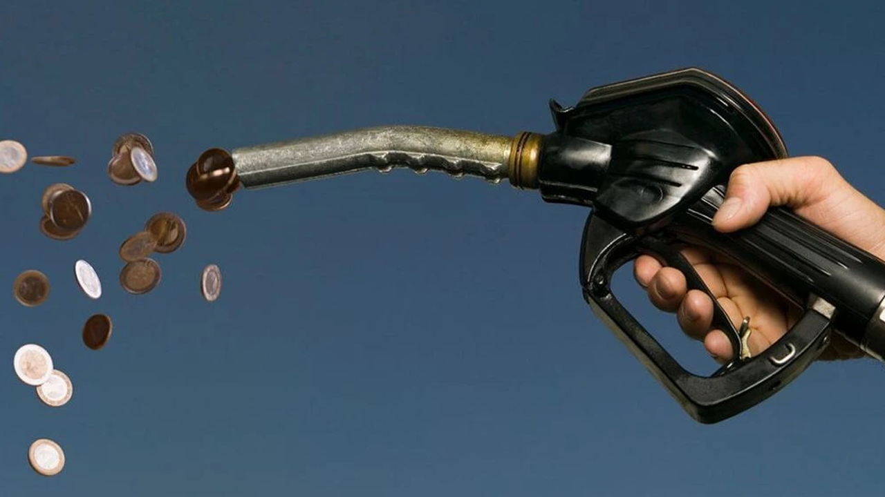 Akaryakıtta zam rüzgarı geri döndü!