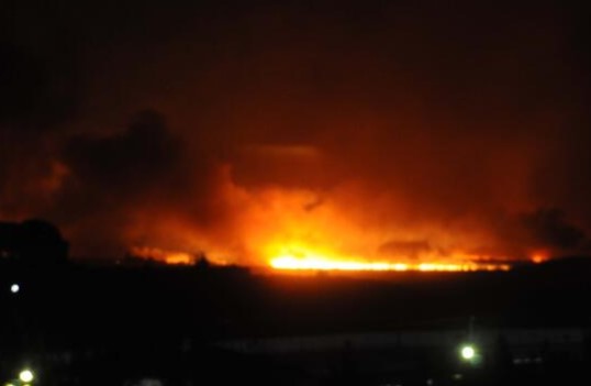 Foto - Akçakale'de anız yangını böyle görüntülendi