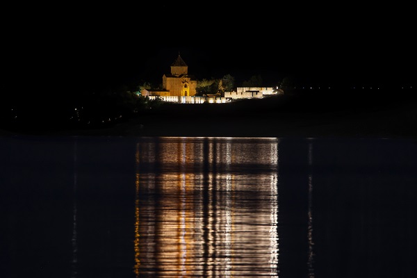 Foto - Akdamar Adası ile Van Kalesi aynı karede 