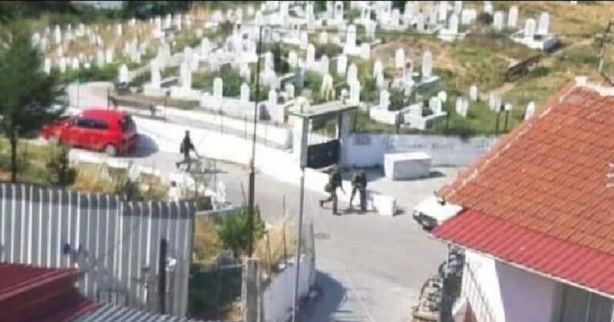 Foto - Akdeniz'de köşeye sıkışan Yunanistan iyice çirkinleşti! Müslüman Türklerin evlerini işaretlediler