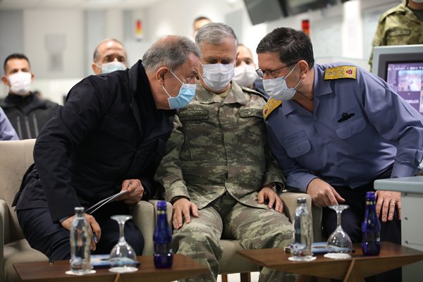 Foto - Akdeniz'de Türkiye'den gövde gösterisi! Bakan Akar Kaplan Pençesi Tatbikatı'nı takip etti