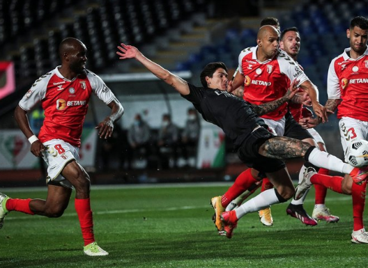 Foto - Akılalmaz gelişme: Fenerbahçe'nin gizli transfer hedefi ortaya çıktı! Serbest kalma bedeli 30 milyon Euro