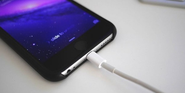 Foto - Akıllı cep telefonunuzu şarj edeceğiz derken pilini öldürmeyin! İşte telefon şarj ederken dikkat edilmesi gerekenler