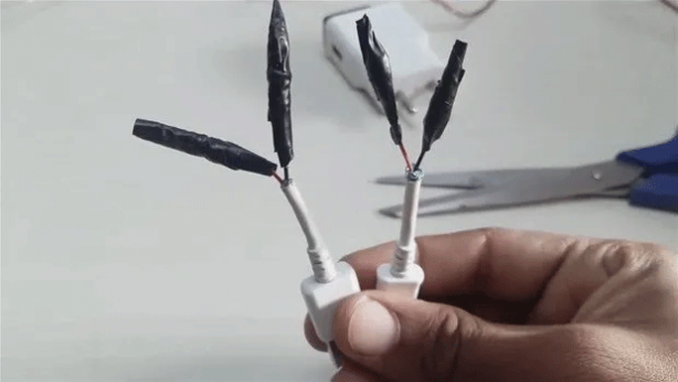 Foto - Akıllı telefon kullananlar dikkat! Evde kablosuz şarj böyle yapılır