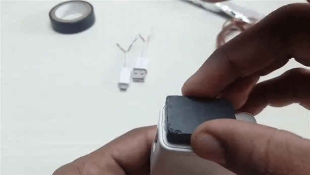 Foto - Akıllı telefon kullananlar dikkat! Evde kablosuz şarj böyle yapılır