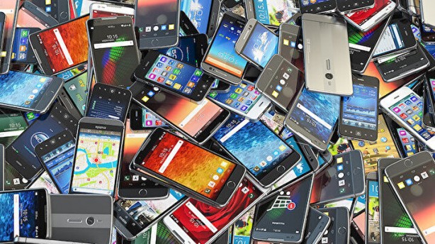 Foto - Akıllı telefonlar için zam kapıda