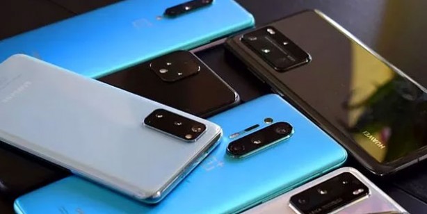 Foto - Akıllı telefonlar için zam kapıda