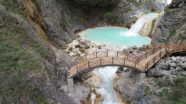 Foto - Akın akın insanların uğrak yeri Mavigöl'ün cazibesi her geçen yıl artıyor! 