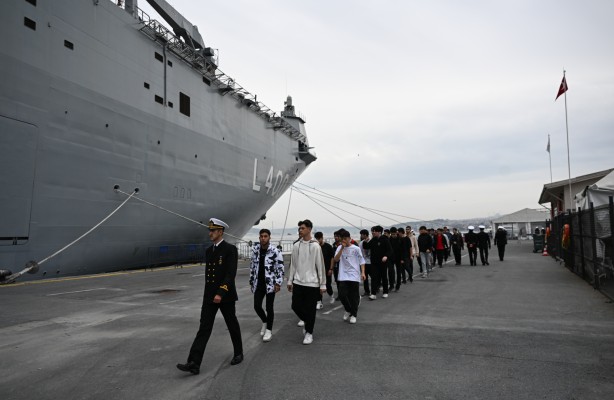 Foto - Akın akın TCG Anadolu’ya… Herkes şaşkın! Duyan, oraya akın ediyor: Müthiş gelişmeyi duyurdular…