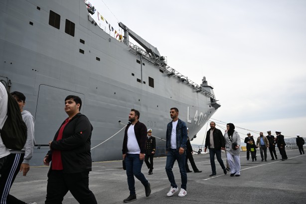 Foto - Akın akın TCG Anadolu’ya… Herkes şaşkın! Duyan, oraya akın ediyor: Müthiş gelişmeyi duyurdular…