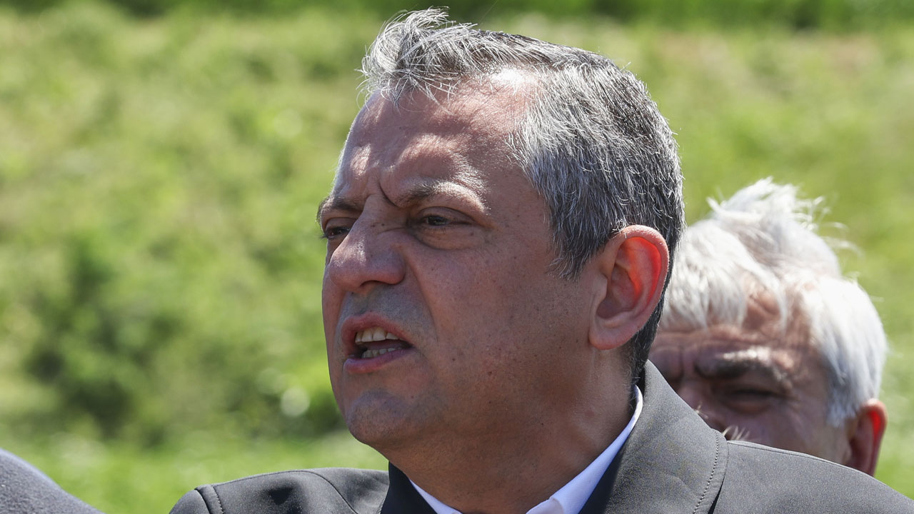 Foto - Akit’e ahlaksız saldırı ilk değil! İşte Akit’e saldıran Özgür Özel’in bozuk sicili