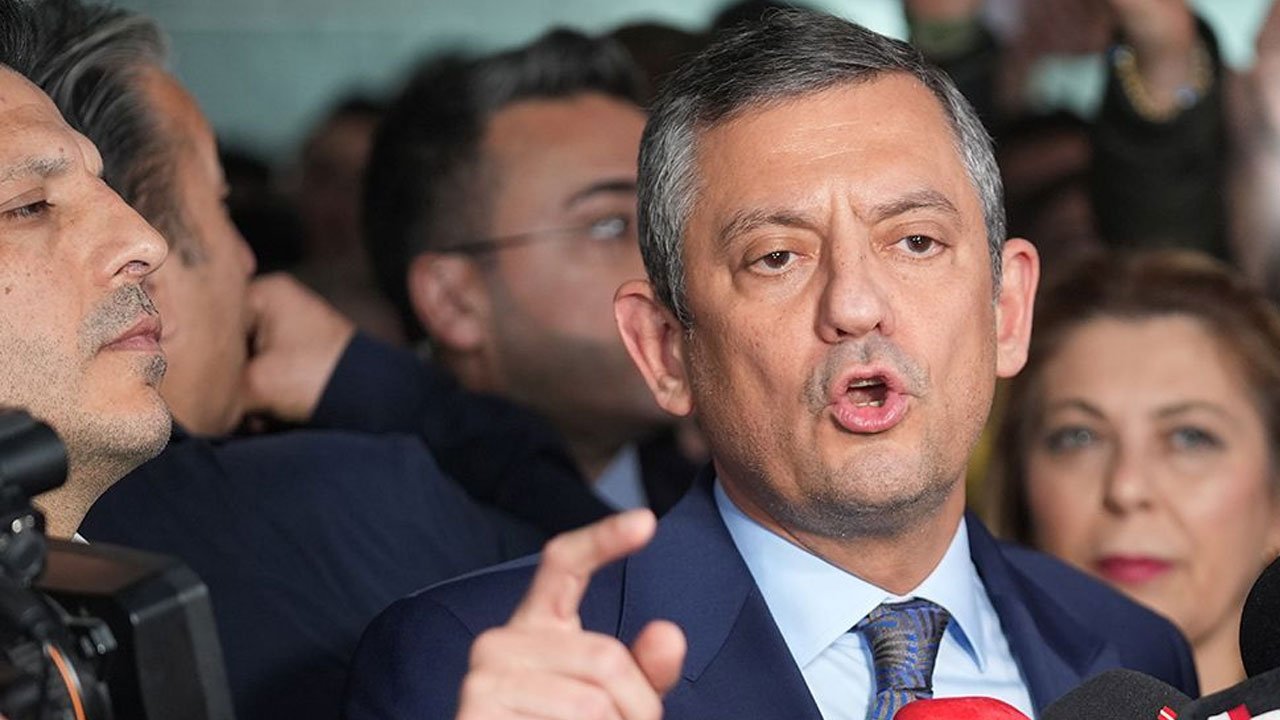 Foto - Akit’e ahlaksız saldırı ilk değil! İşte Akit’e saldıran Özgür Özel’in bozuk sicili