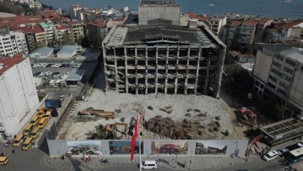 Foto - AKM yıkılıyor! İşte ilk görüntüler