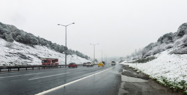 Foto - Beklenen ve özlenen an geldi! AKOM saat verip uyardı! İstanbul’da kar yağışı başlıyor!