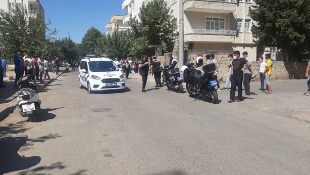 Foto - Akrabaların silahlı kavgası caddeyi savaş alanına çevirdi
