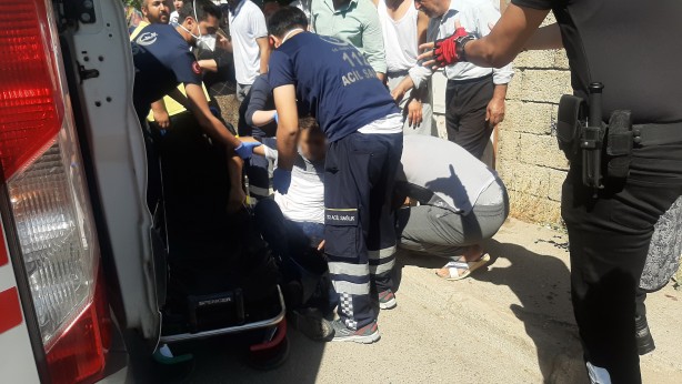 Foto - Akrabaların silahlı kavgası caddeyi savaş alanına çevirdi