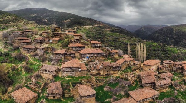 'Akşamları cinlerin bastığı köy' deniyordu! Esrarengiz köyün son hali ortaya çıktı