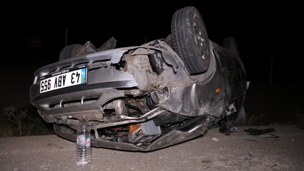 Foto - Aksaray’da otomobil takla attı