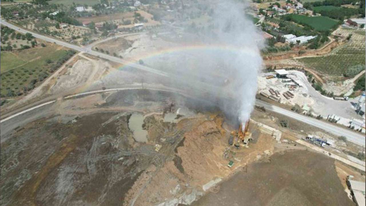 Aksaray'da yerin 1000 metre altına iniliyor! Petrol gibi çıkabilir! Tüm kent heyecanlı
