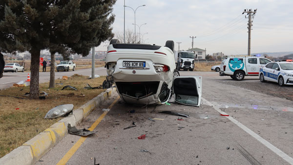 Foto - Aksaray'da zincirleme kaza! Yaralılar var