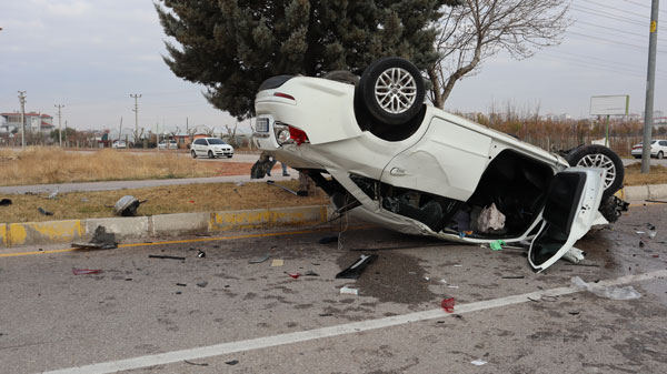 Foto - Aksaray'da zincirleme kaza! Yaralılar var