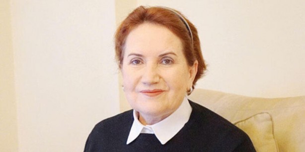 Foto - "Akşener cumhurbaşkanı olur mu?" sorusuna Meral Akşener gülerek cevap verdi