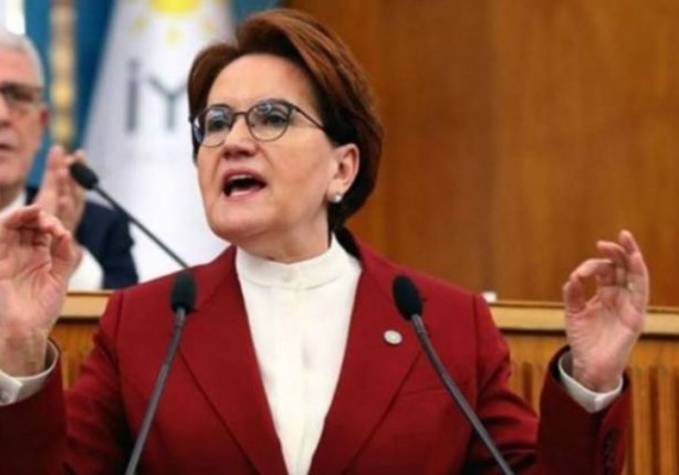 Foto - Akşener oğlunun milyonlarca lira dağıttığına dair iddiaları cevaplayamadı