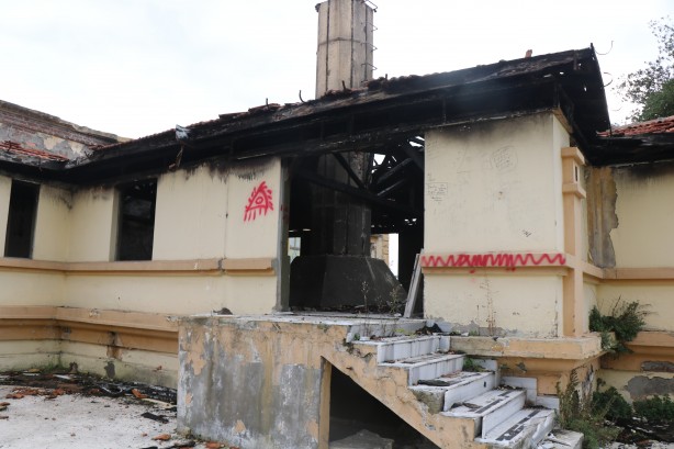 Foto - Akşener saçını başını yolacak! Müthiş "2. Abdülhamit Han" haberi