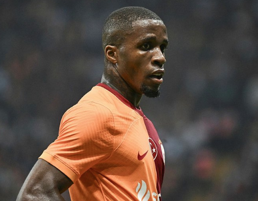 Foto - Alacaklar hemen koşsun: Böyle bir şey daha önce hiç olmamıştı: Fenerbahçe ve Galatasaray'dan 20 milyon Euro'luk dev rekabet!