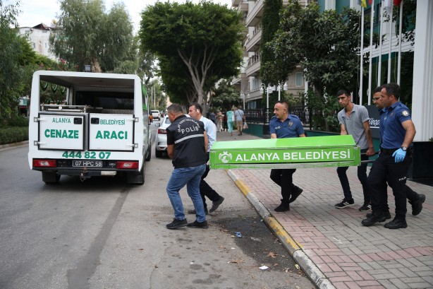 Foto - Alanya Cumhuriyet Savcısı Kazım Alper Aykut, otel odasında ölü bulundu